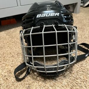 Bauer kids hockey helmet with face mask